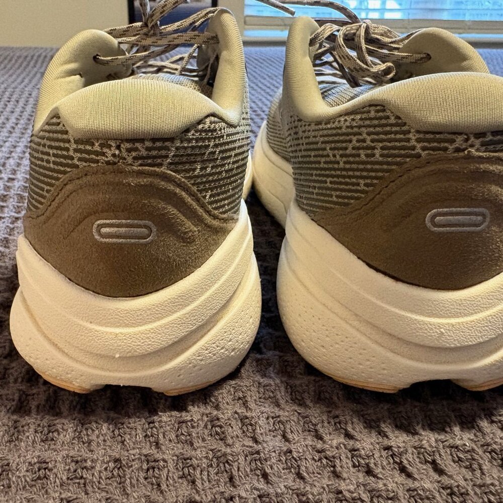 Brooks Ghost Max 2 10.5 Running Shoes - Picture 4 of 5